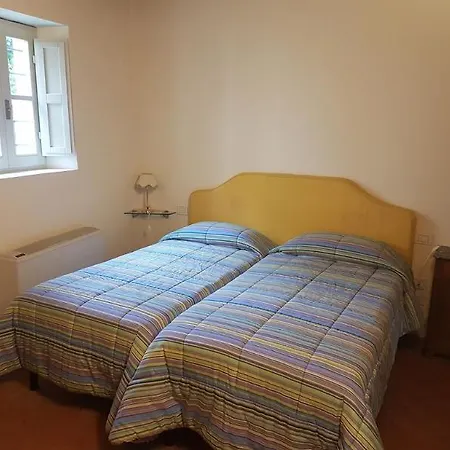 Luxury In The Center Of Rome 3* San Casciano in Val di Pesa