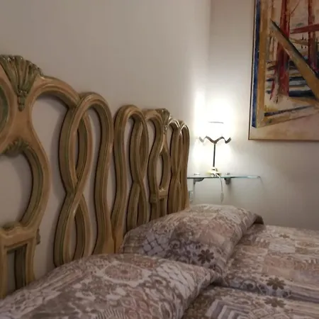 Luxury In The Center Of Rome Frühstückspension 3*