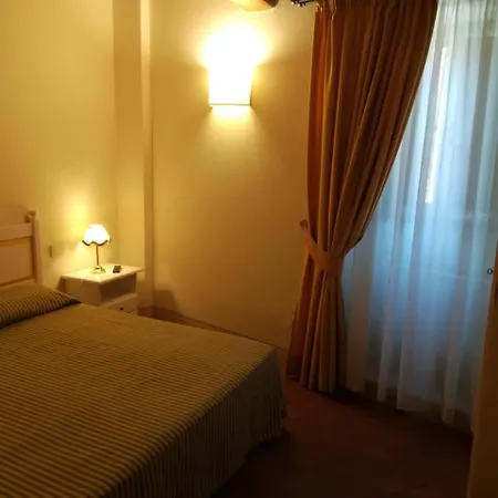 Luxury In The Center Of Rome Frühstückspension