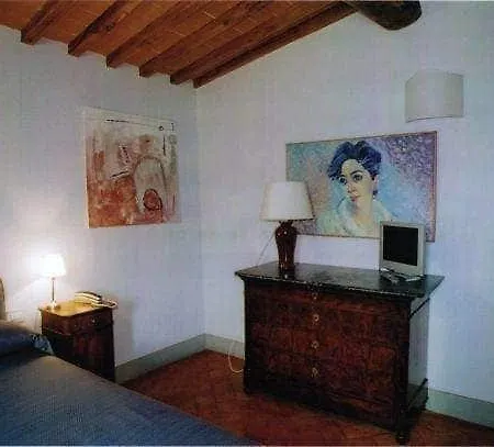 Frühstückspension Luxury In The Center Of Rome 3*