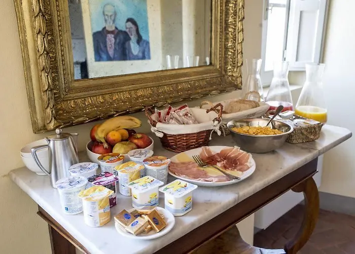 Luxury In The Center Of Rome Bed and Breakfast 3*