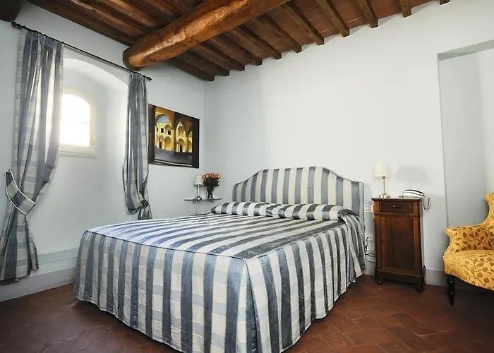 Luxury In The Center Of Rome Bed and Breakfast 3*